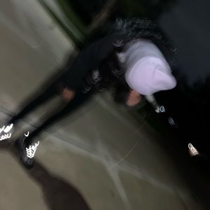 Meet your Posher, Deanthony